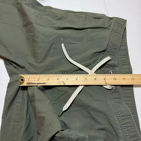 Vuori Women's Olive Wide Leg Pants - Picture 9 of 11